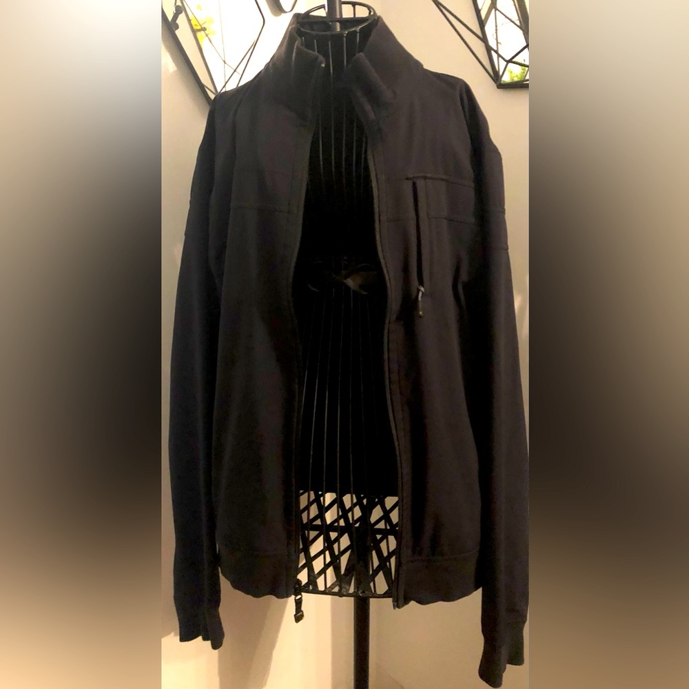 Size large Lululemon jacket